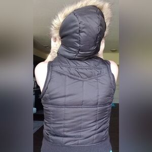 *Barely worn brown Dollhouse Vest with fur